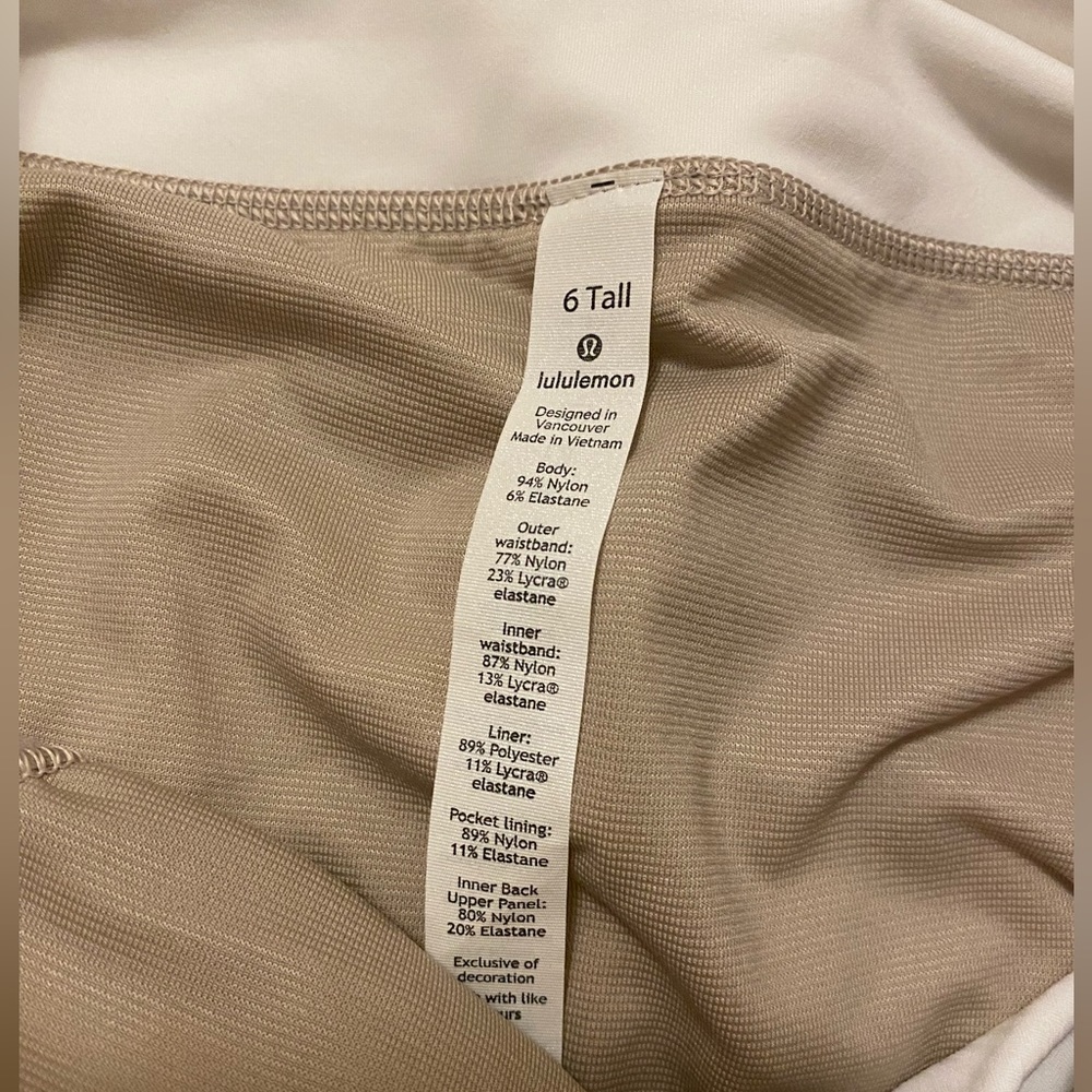 Lulu lemon white speed up shorts